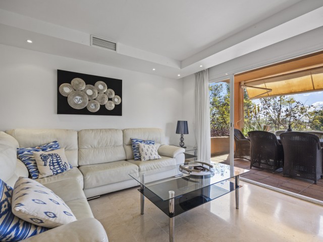 Appartement avec 4 Chambres  à Marbella