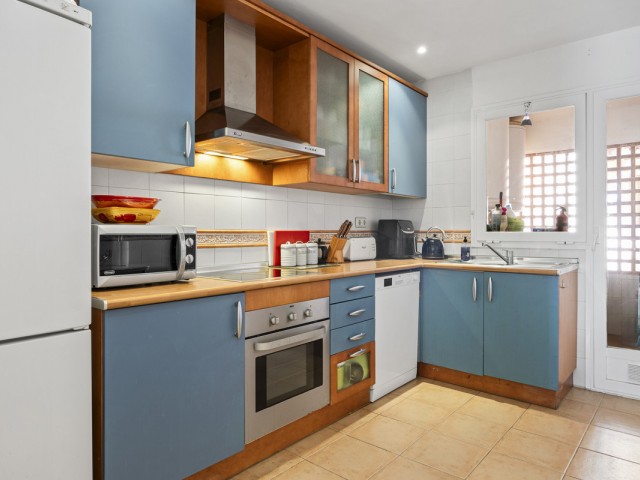 Appartement avec 4 Chambres  à Marbella