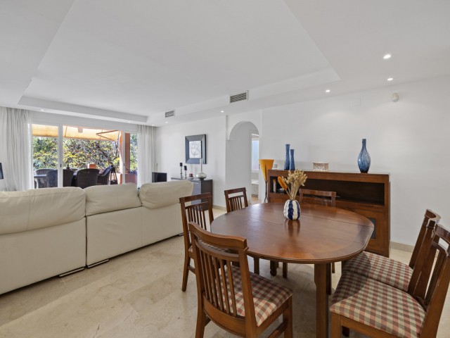 Appartement avec 4 Chambres  à Marbella