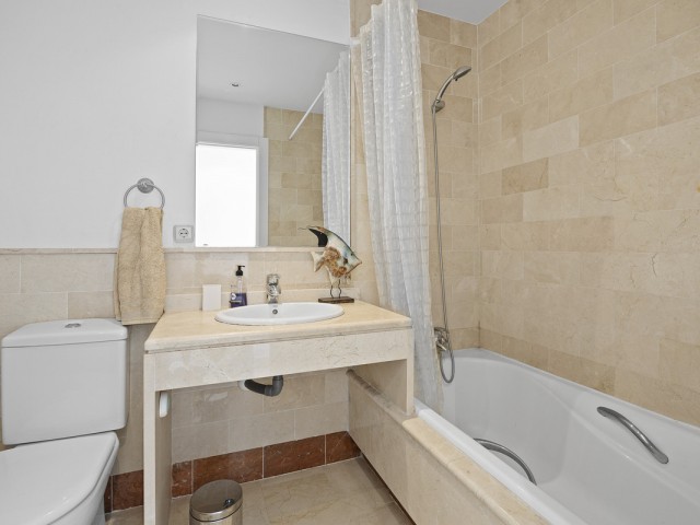 Appartement avec 4 Chambres  à Marbella