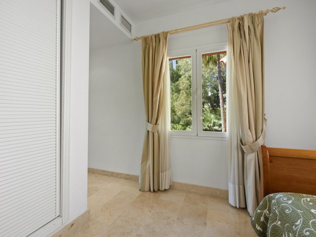 Appartement avec 4 Chambres  à Marbella
