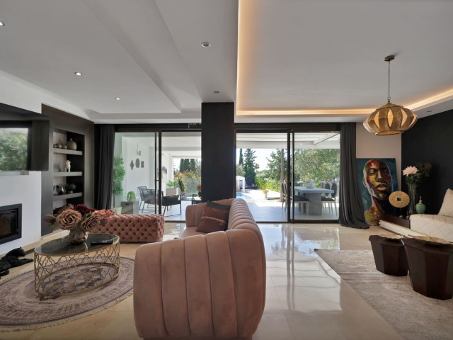 Villa avec 4 Chambres  à Marbella