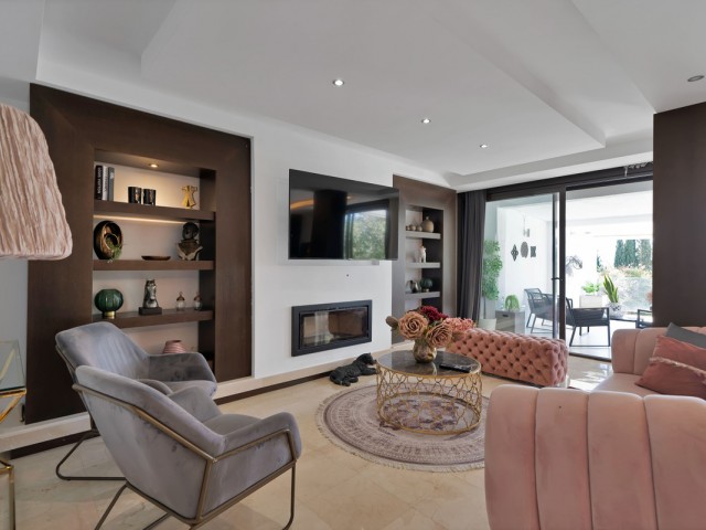 Villa avec 4 Chambres  à Marbella