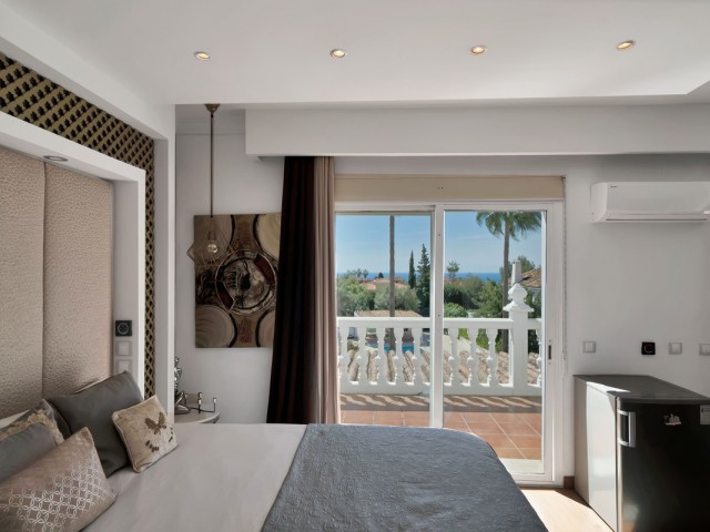 Villa avec 4 Chambres  à Marbella