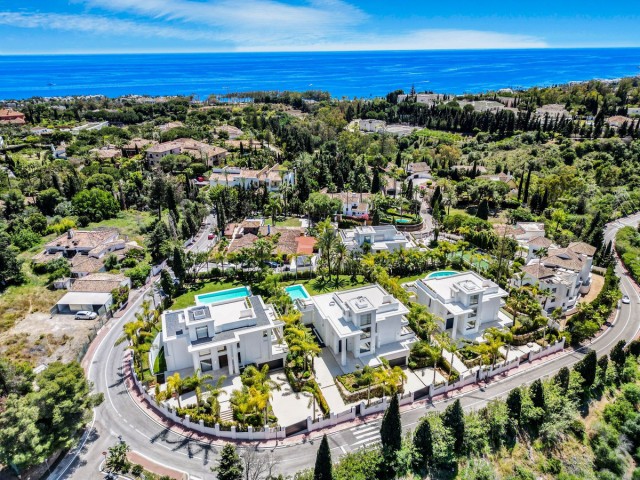 6 Bedrooms Villa in The Golden Mile