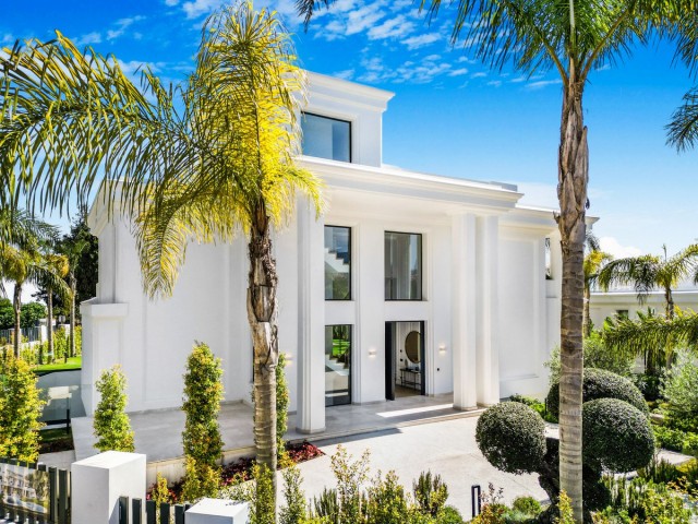 6 Bedrooms Villa in The Golden Mile