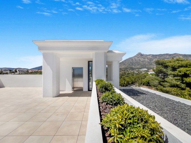 6 Bedrooms Villa in The Golden Mile