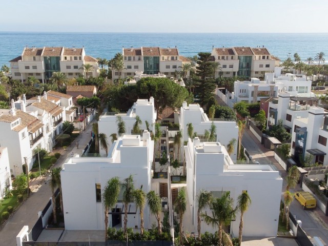 4 Bedrooms Villa in The Golden Mile