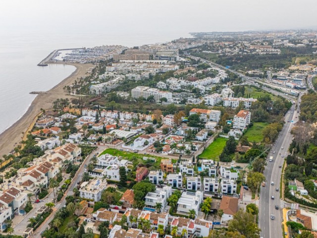 4 Bedrooms Villa in The Golden Mile