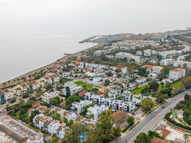 4 Bedrooms Villa in The Golden Mile