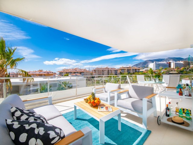 Apartamento con 2 Dormitorios  en Carvajal