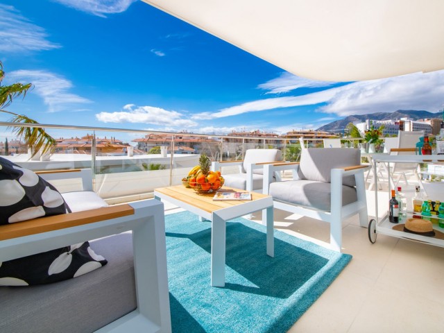 Apartamento con 2 Dormitorios  en Carvajal