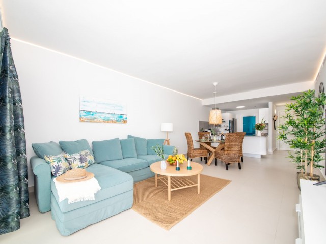 Apartamento con 2 Dormitorios  en Carvajal