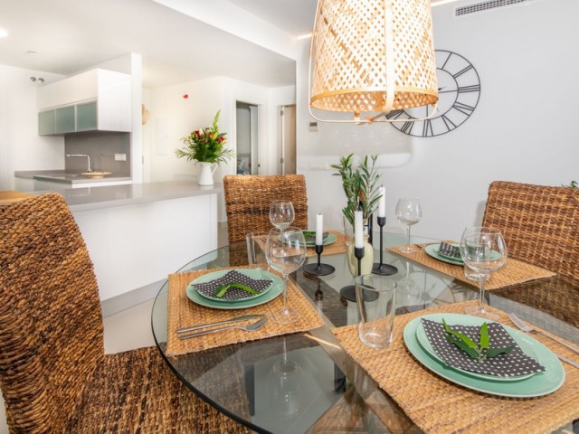 Apartamento con 2 Dormitorios  en Carvajal