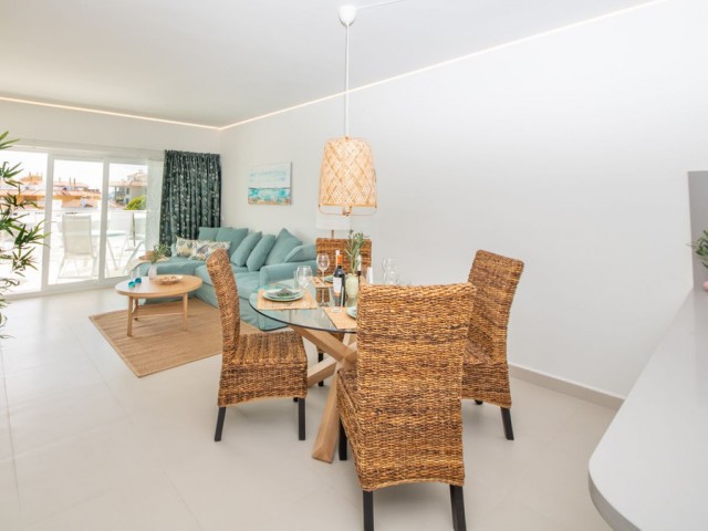Apartamento con 2 Dormitorios  en Carvajal