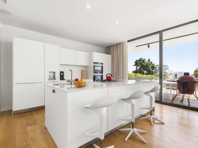 6 Schlafzimmer Villa in Costabella