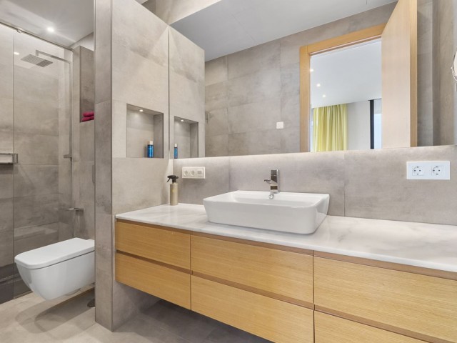 6 Schlafzimmer Villa in Costabella