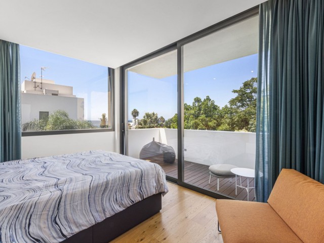 6 Schlafzimmer Villa in Costabella