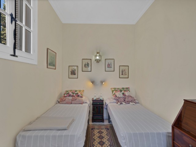 6 Sovrums Villa i Las Brisas