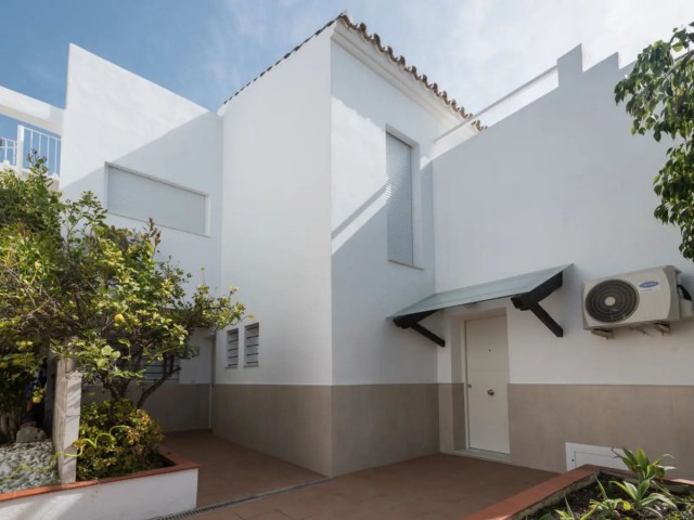 4 Slaapkamer Rijtjeshuis in Atalaya