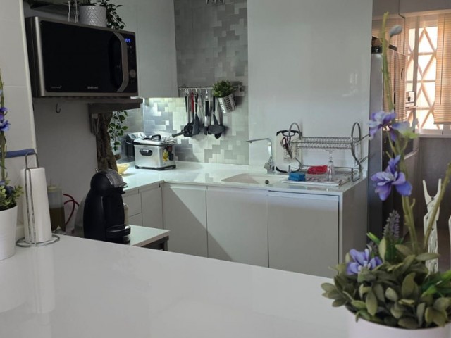 Apartment, El Faro, R5012191
