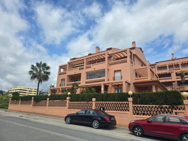 Apartment, El Faro, R5012191