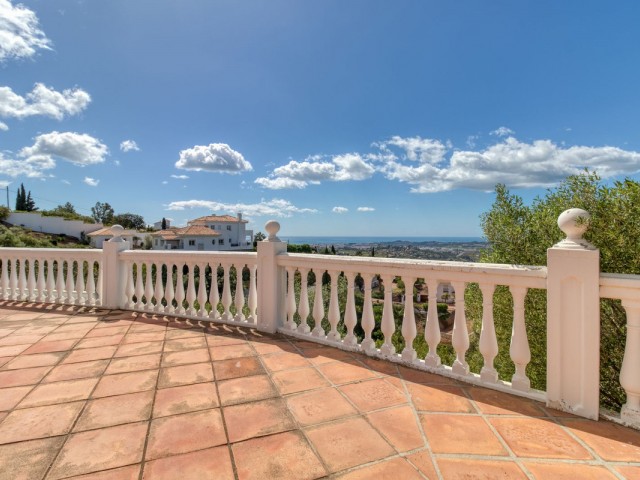 Villa con 5 Dormitorios  en Mijas