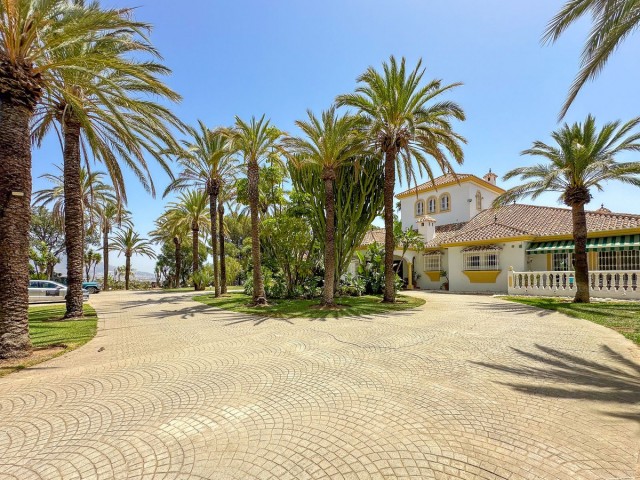9 Bedrooms Villa in Cerros del Aguila