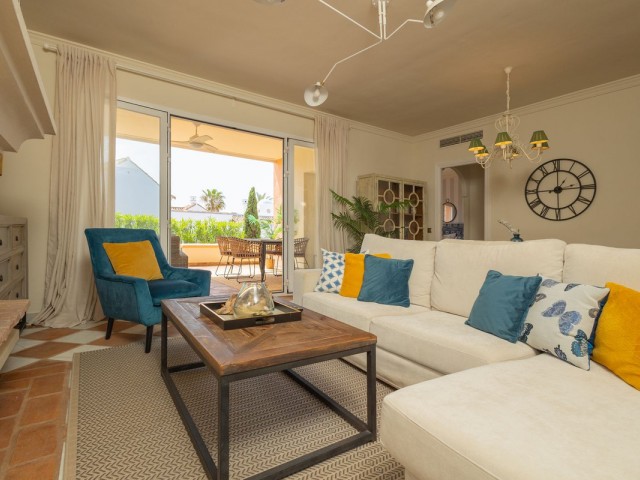 2 Schlafzimmer Apartment in Casares