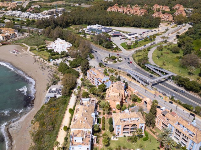 2 Bedrooms Apartment in Casares Playa