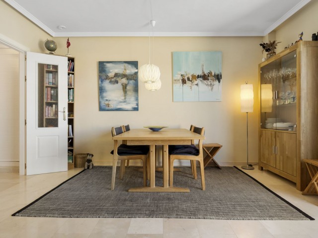 Takvåning i Torrequebrada