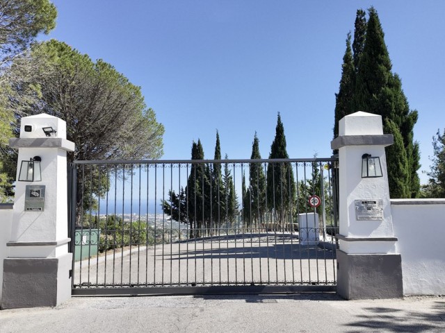 Villa, El Madroñal, R3916495