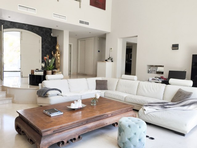 5 Schlafzimmer Villa in El Madroñal
