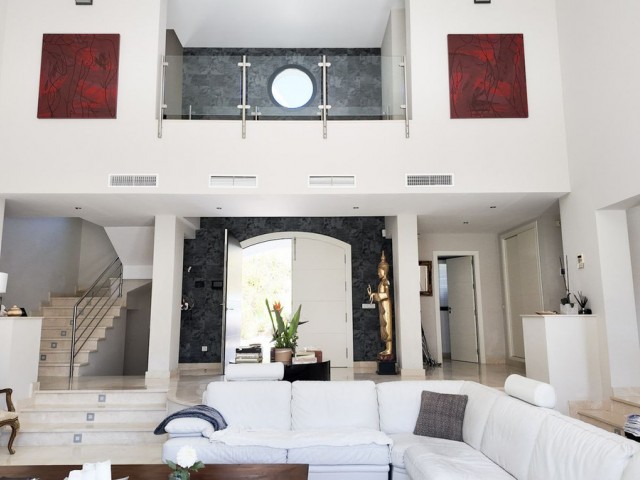 5 Schlafzimmer Villa in El Madroñal