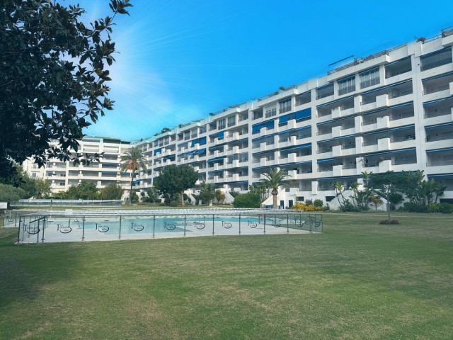 Huoneisto, Puerto Banús, R4719136