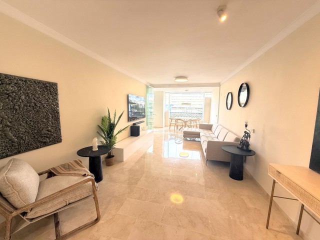 Huoneisto, Puerto Banús, R4719136