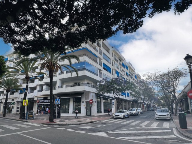 2 Makuuhuoneen Huoneisto Puerto Banús