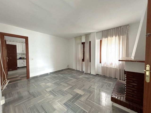 Villa con 5 Dormitorios  en Mijas