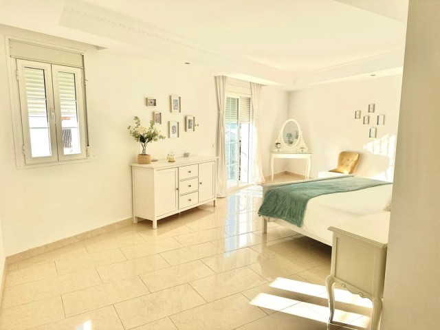4 Schlafzimmer Villa in Ojén