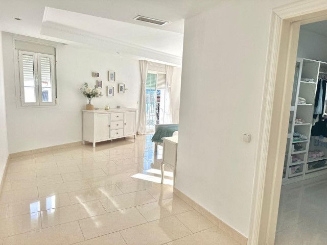 4 Schlafzimmer Villa in Ojén