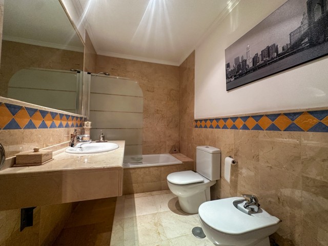 2 Schlafzimmer Apartment in Nueva Andalucía