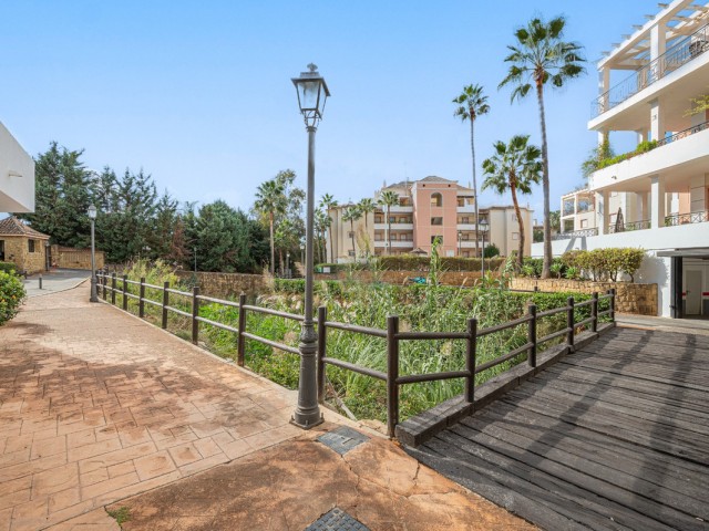 2 Schlafzimmer Apartment in Nueva Andalucía