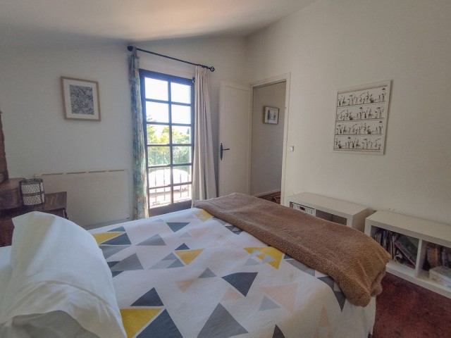 6 Sovrums Villa i Cabopino