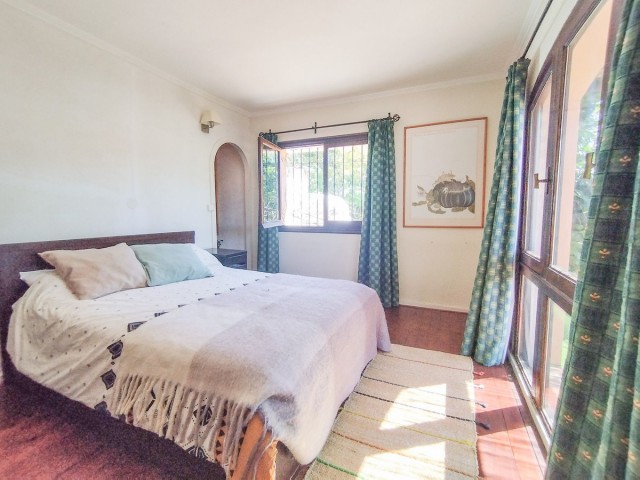 6 Sovrums Villa i Cabopino