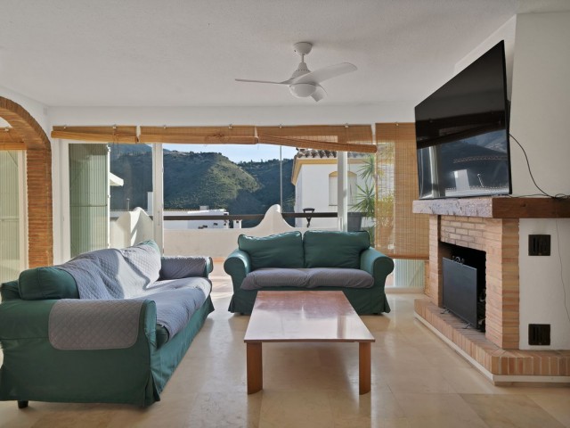 3 Bedrooms Apartment in Benahavís