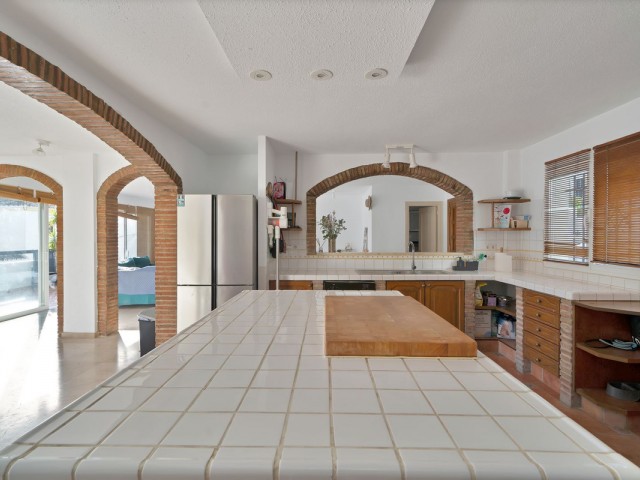 3 Makuuhuoneen Huoneisto Benahavís