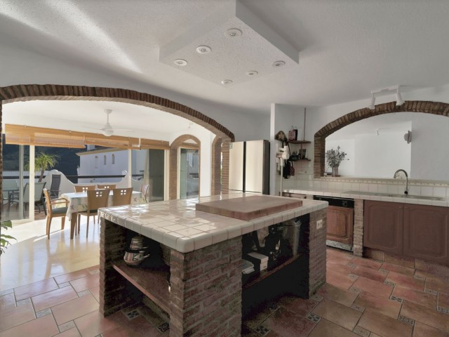 3 Makuuhuoneen Huoneisto Benahavís