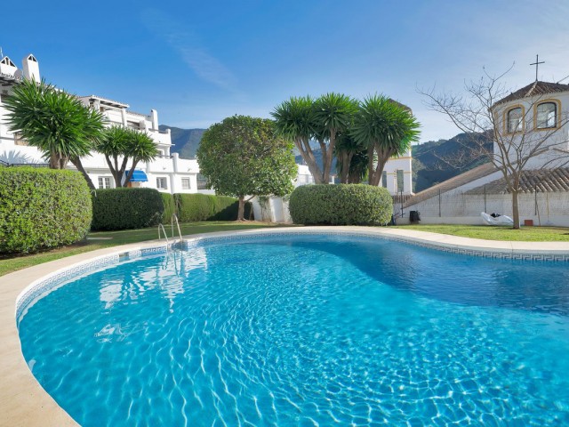 3 Makuuhuoneen Huoneisto Benahavís