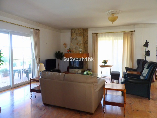 3 Schlafzimmer Villa in Fuengirola