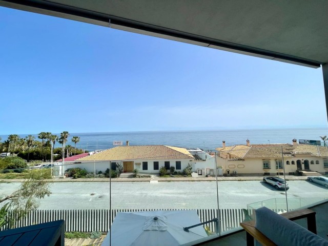 Apartamento con 3 Dormitorios  en Mijas